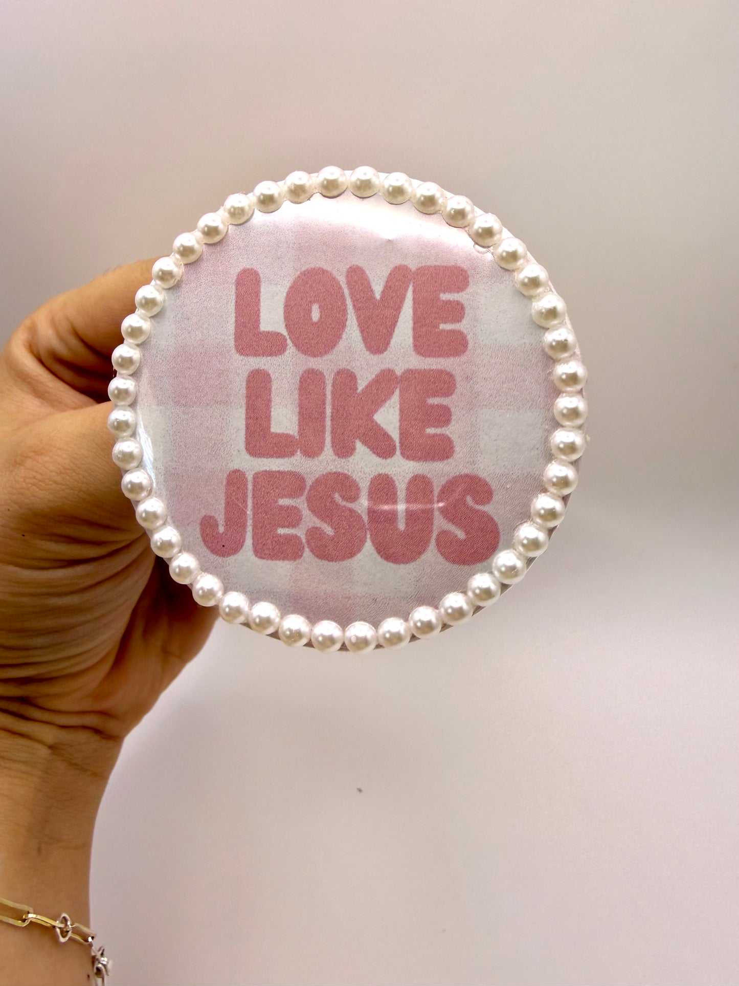 Love Like Jesus
