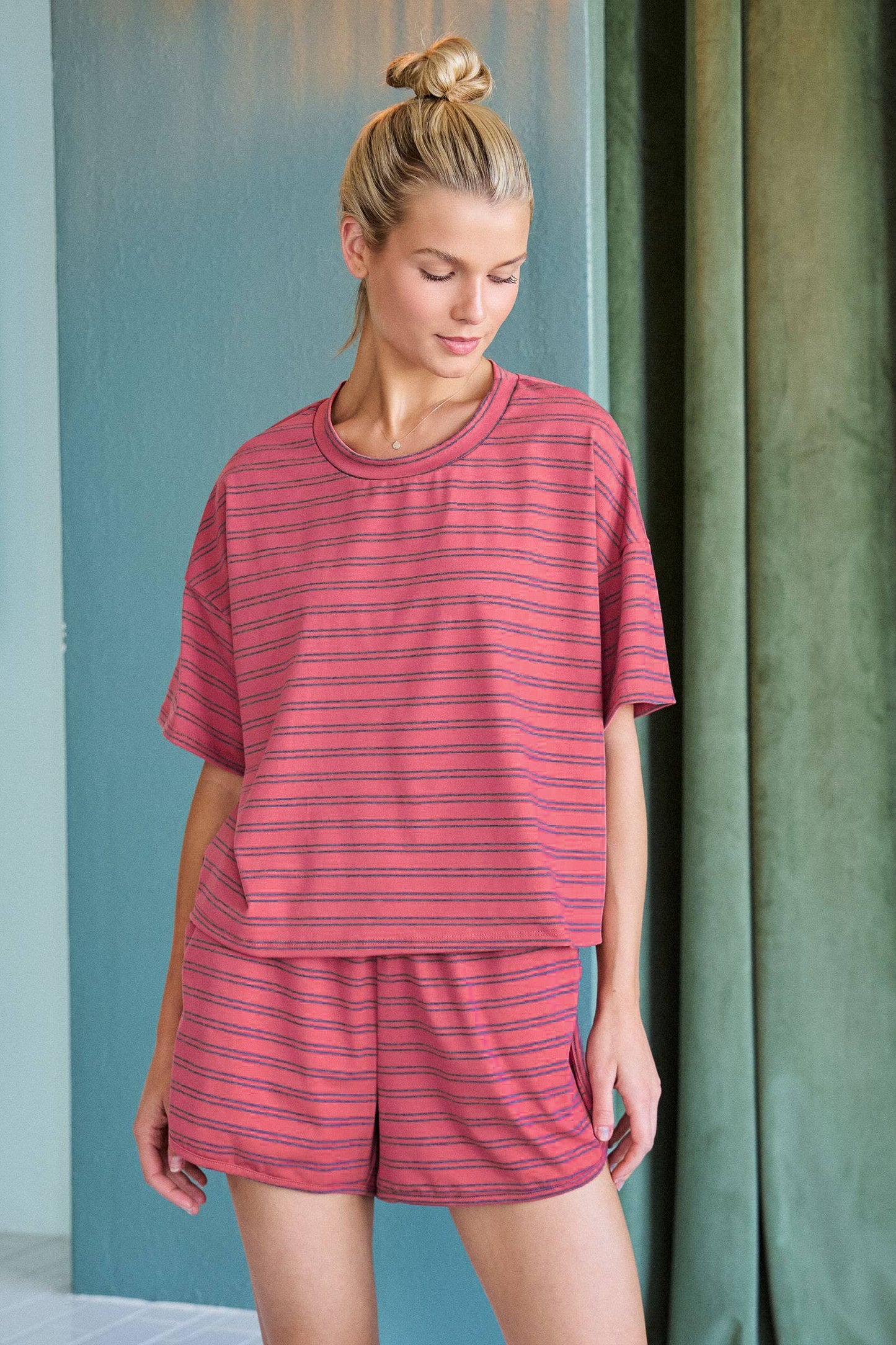 RED STRIPE LOUNGE SET