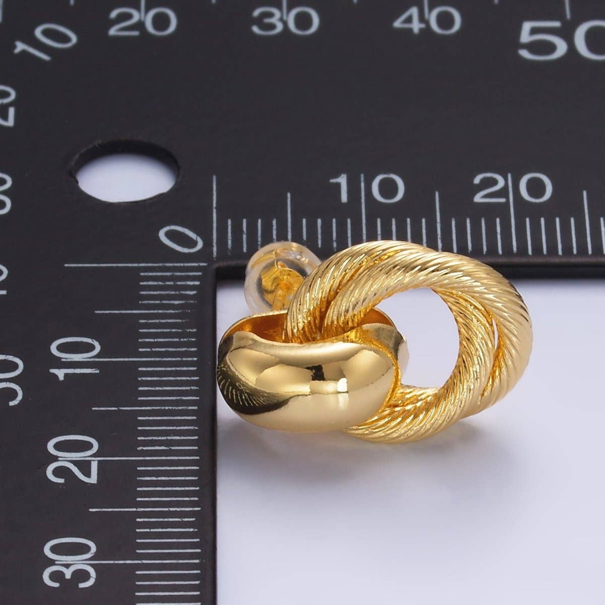Knot Earrings