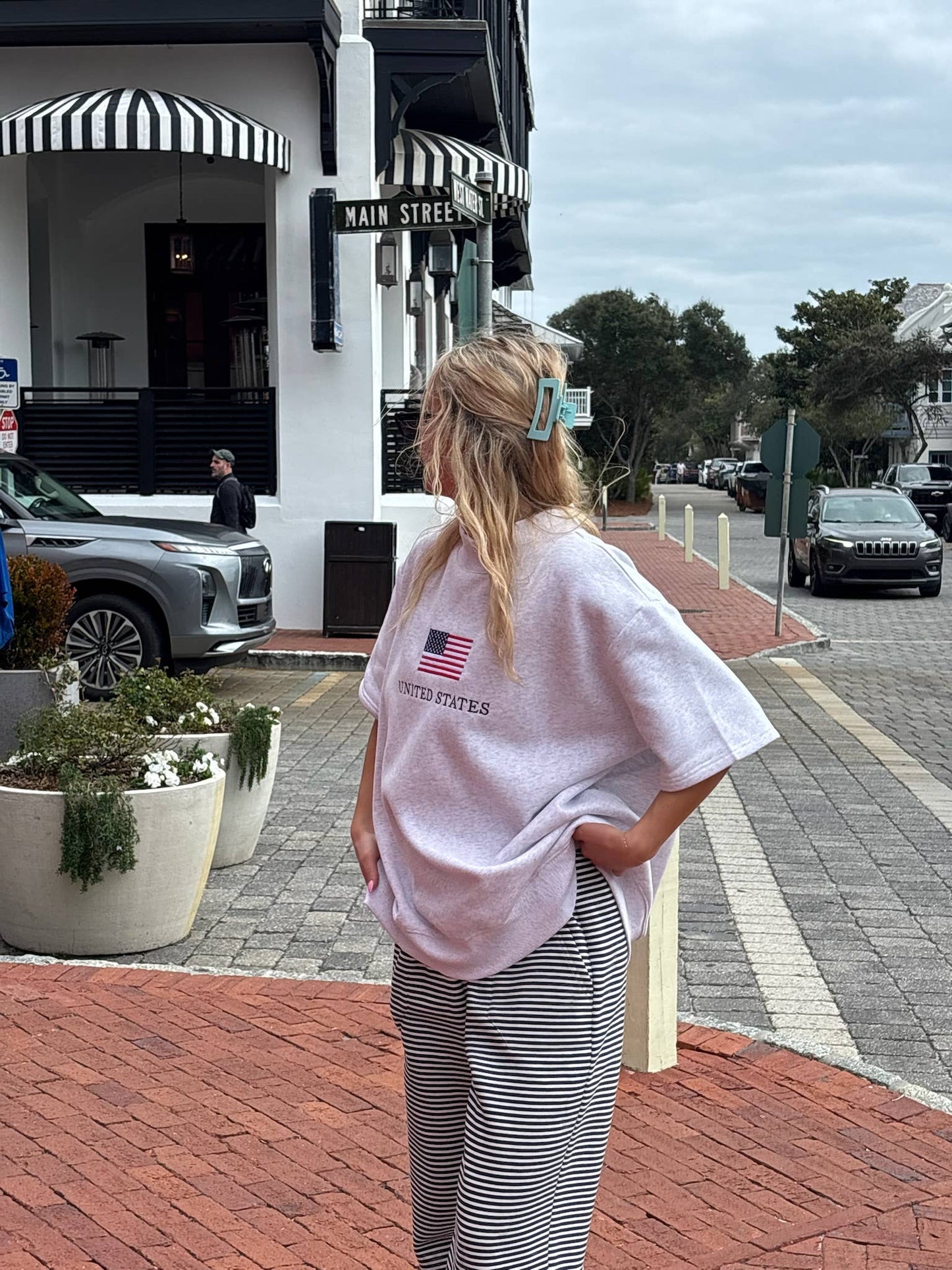 United States Flag Embroider Mockneck Short Sleeve Sweatshirt