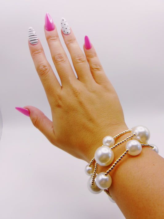 Pearls Stack